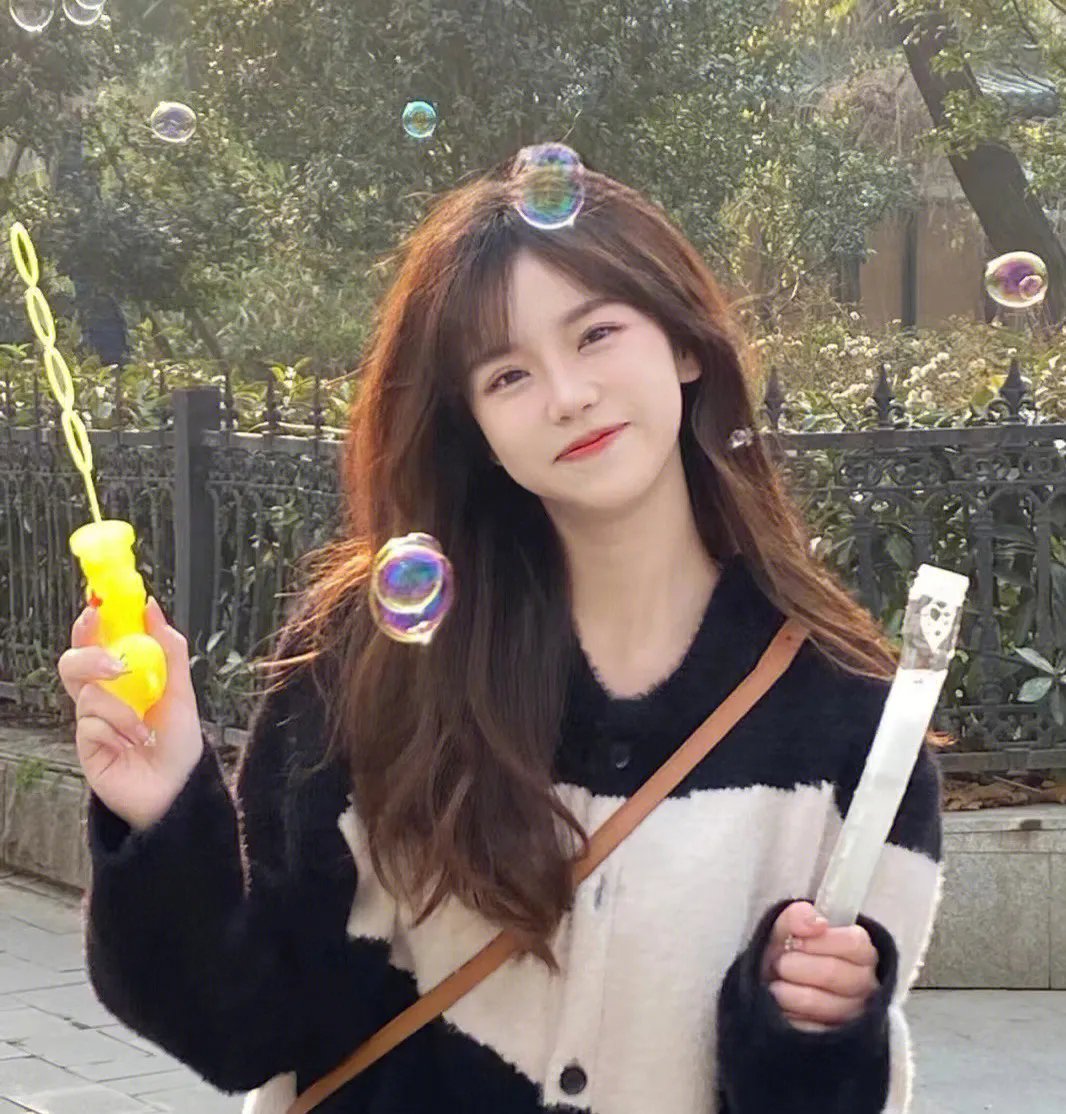 萍水相腐檐廊下